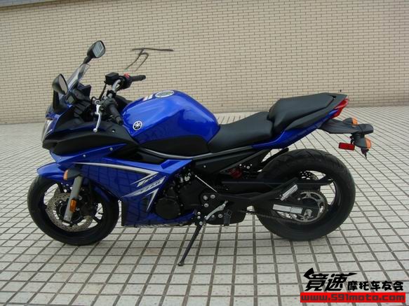 FZ6R  1.jpg