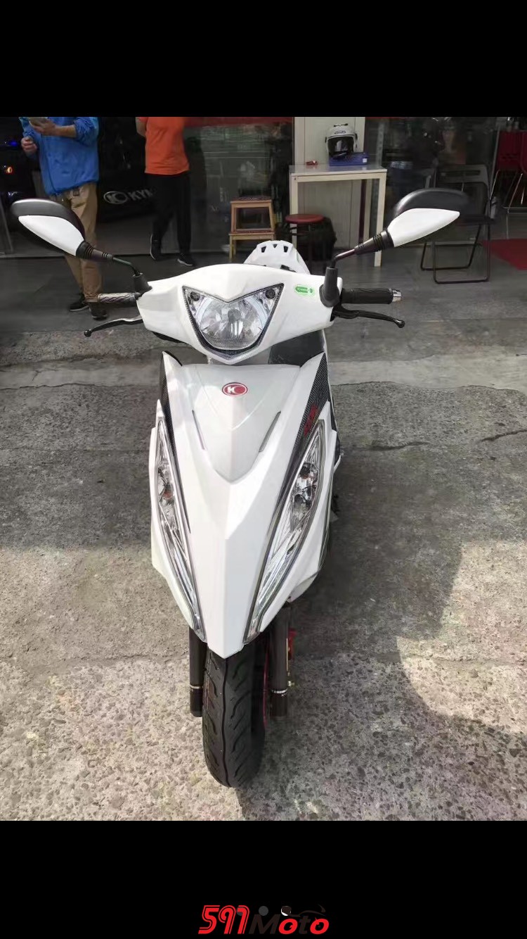 黄c 光阳gp110 电喷版.连牌带车8.7出 不单出