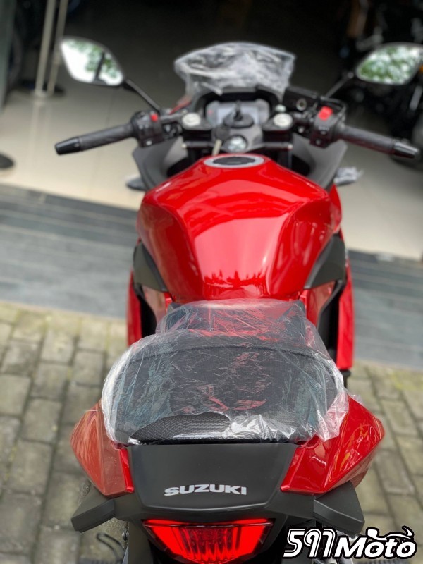 2019款gsx250新版花钻豹红到货