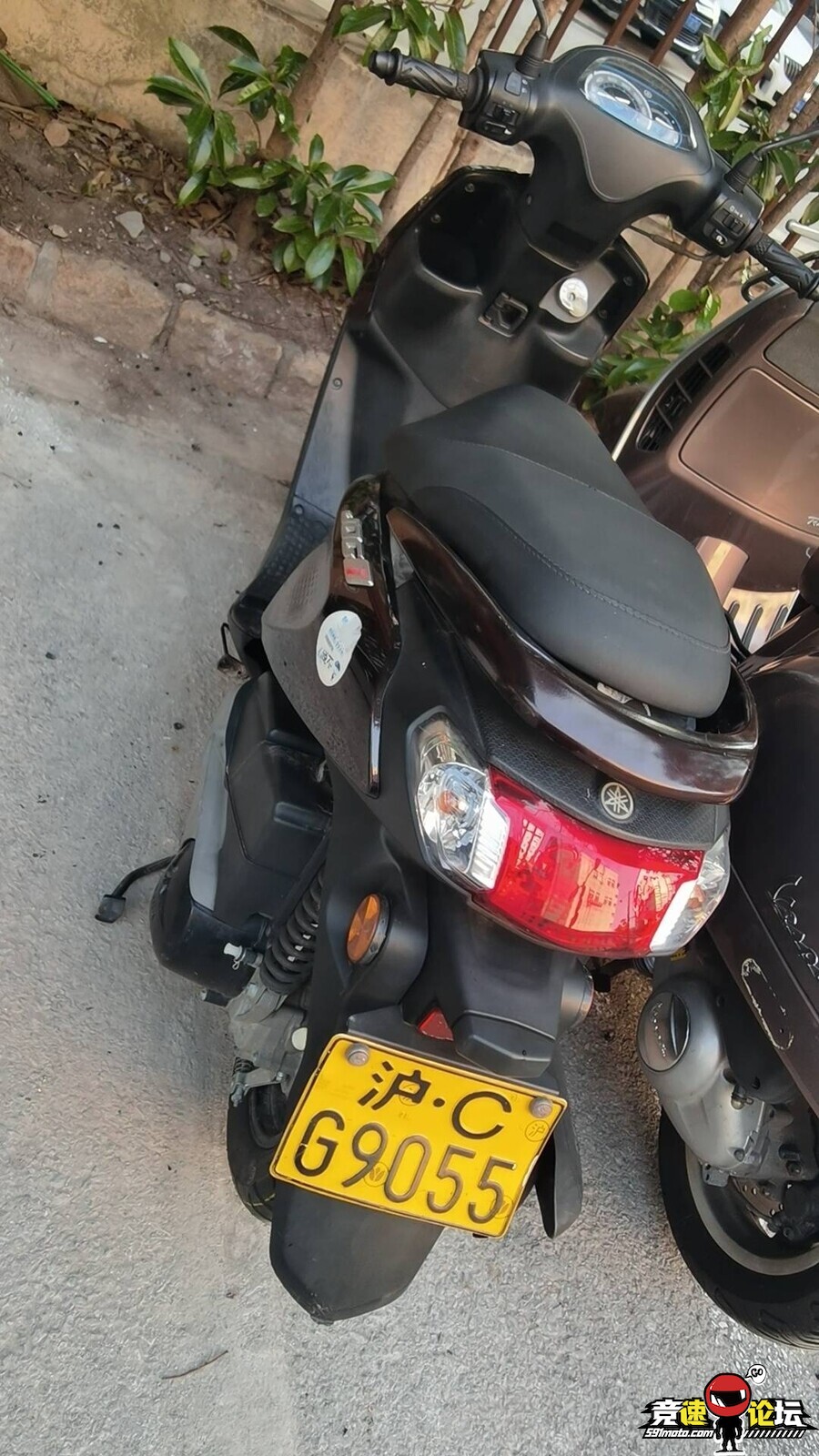 1740495041814914_963.jpg