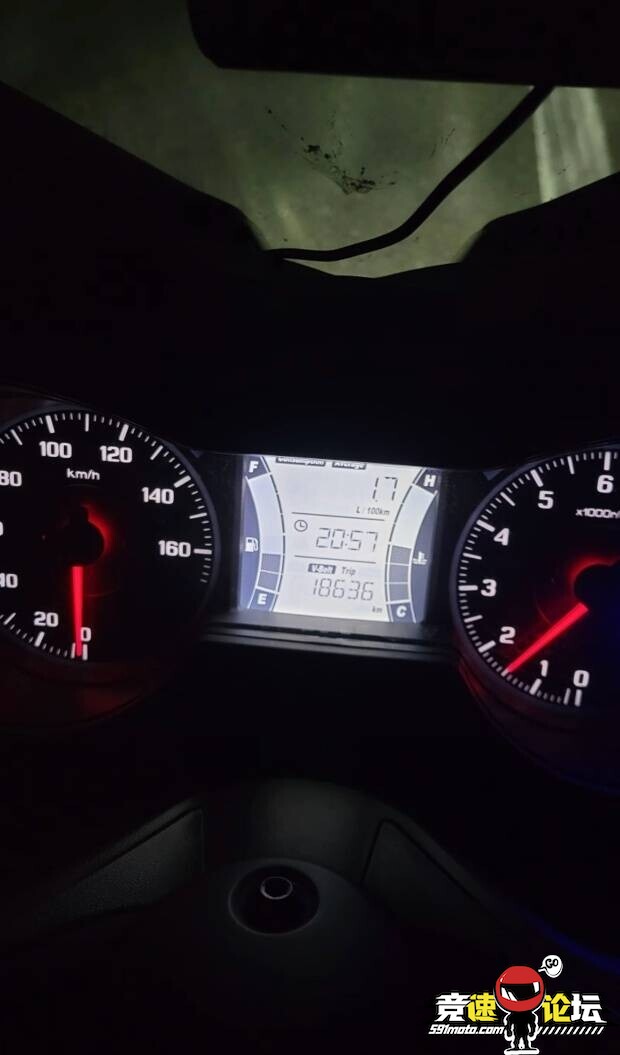 1744848201236562_380.jpg