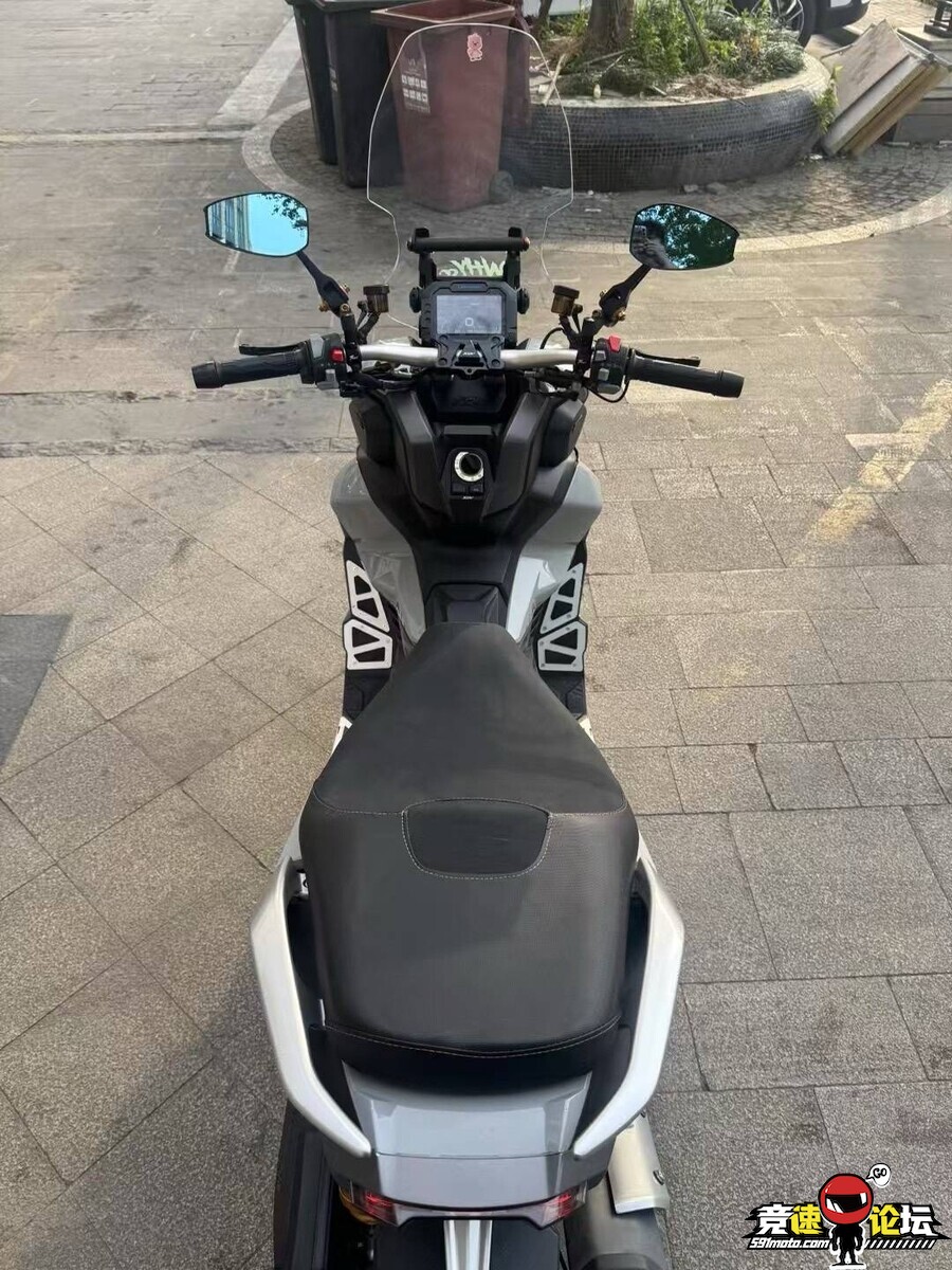1745581610173957635.jpg