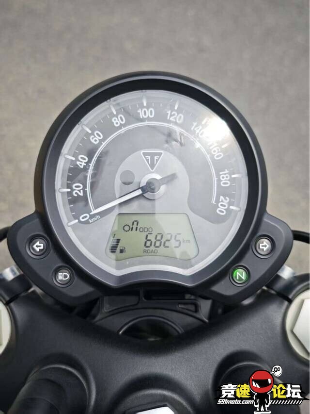 1745721358839622401.jpg