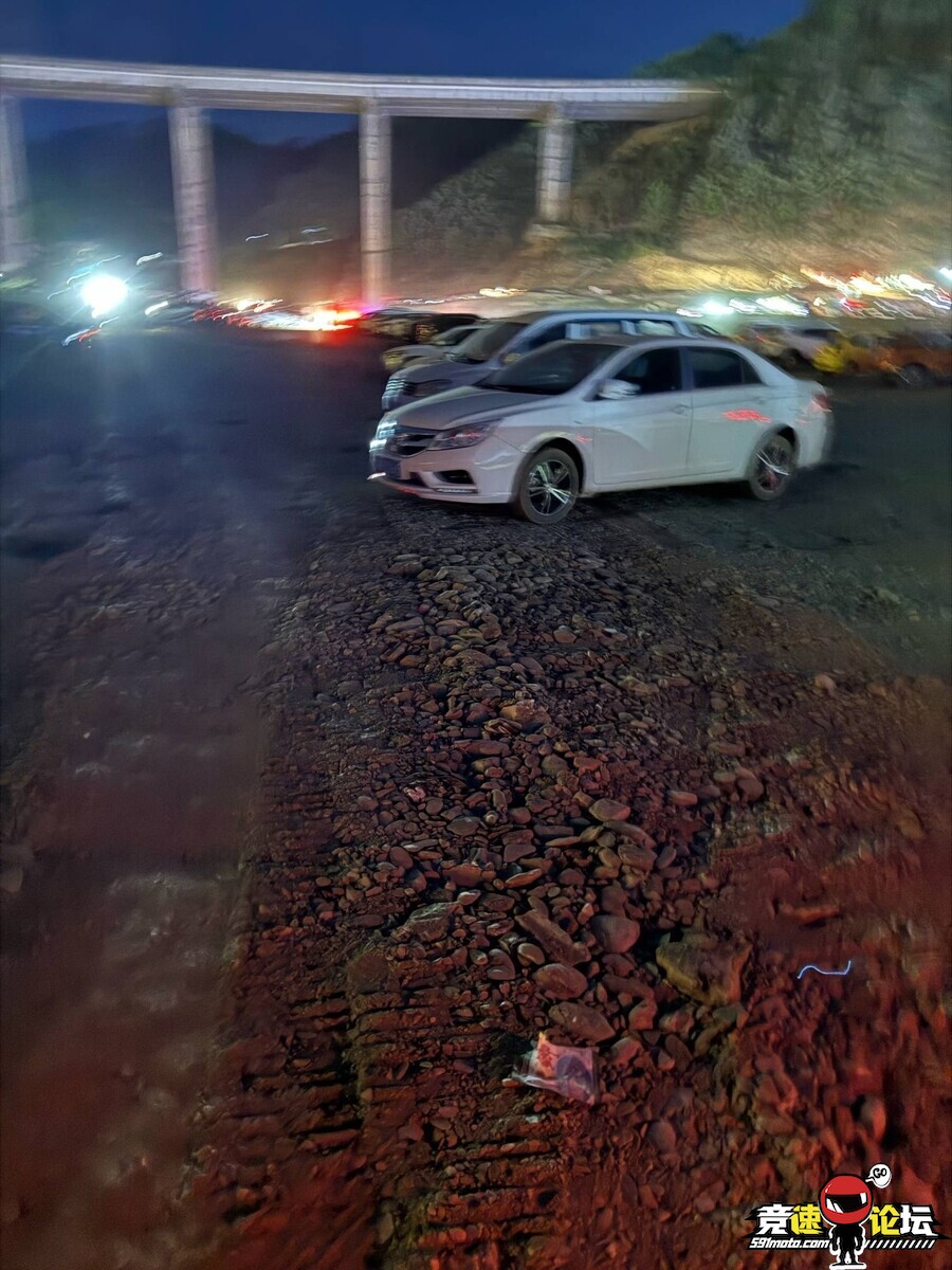 1746109473726827938.jpg