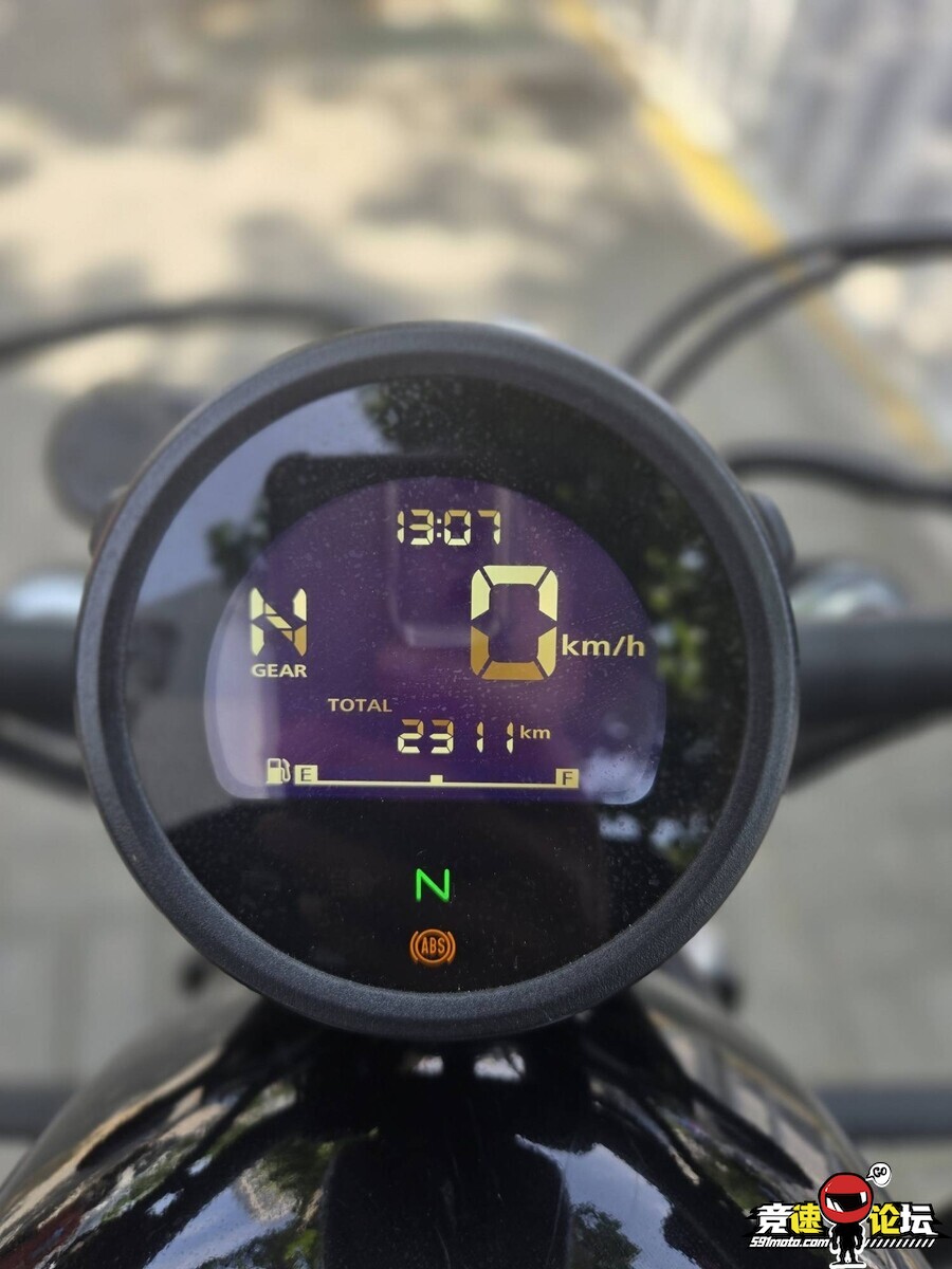 1747631690386383_446.jpg