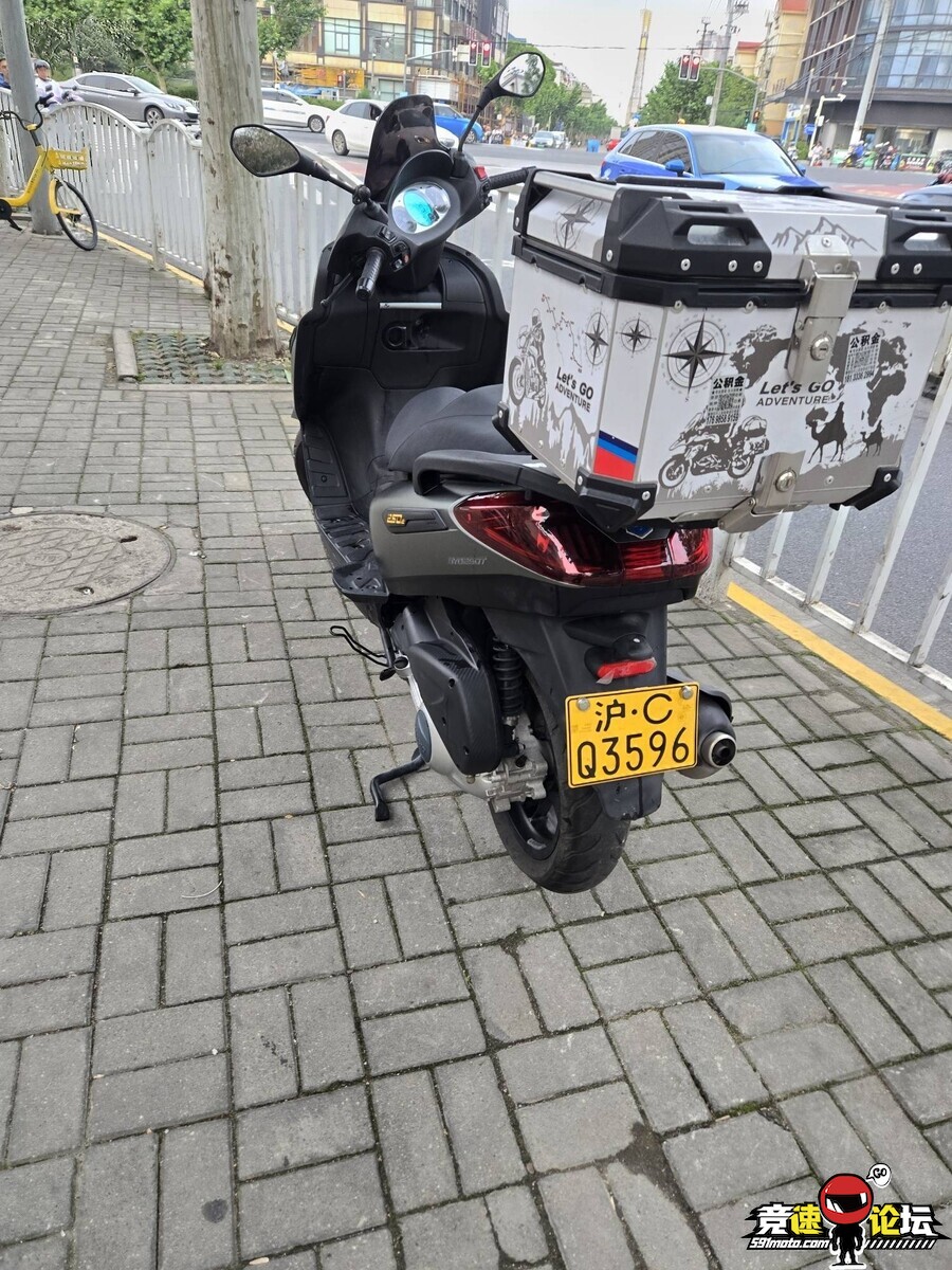 1748049154652559_679.jpg