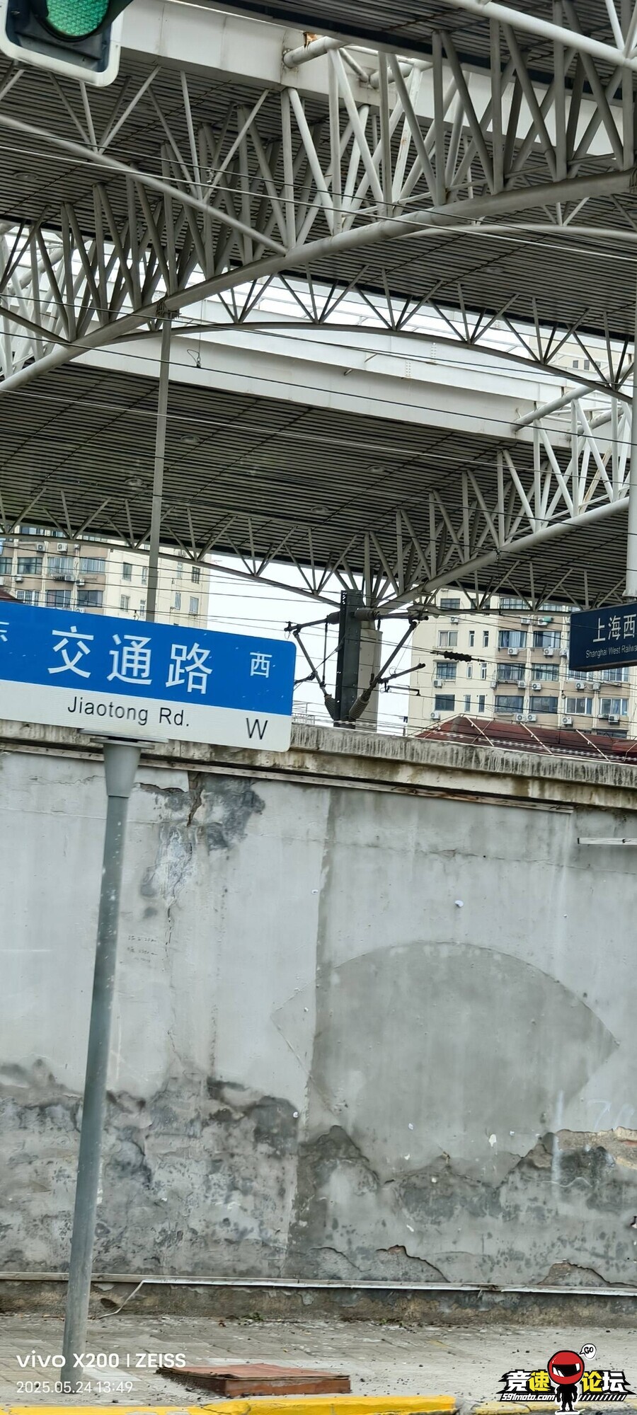 1748070054186139_440.jpg