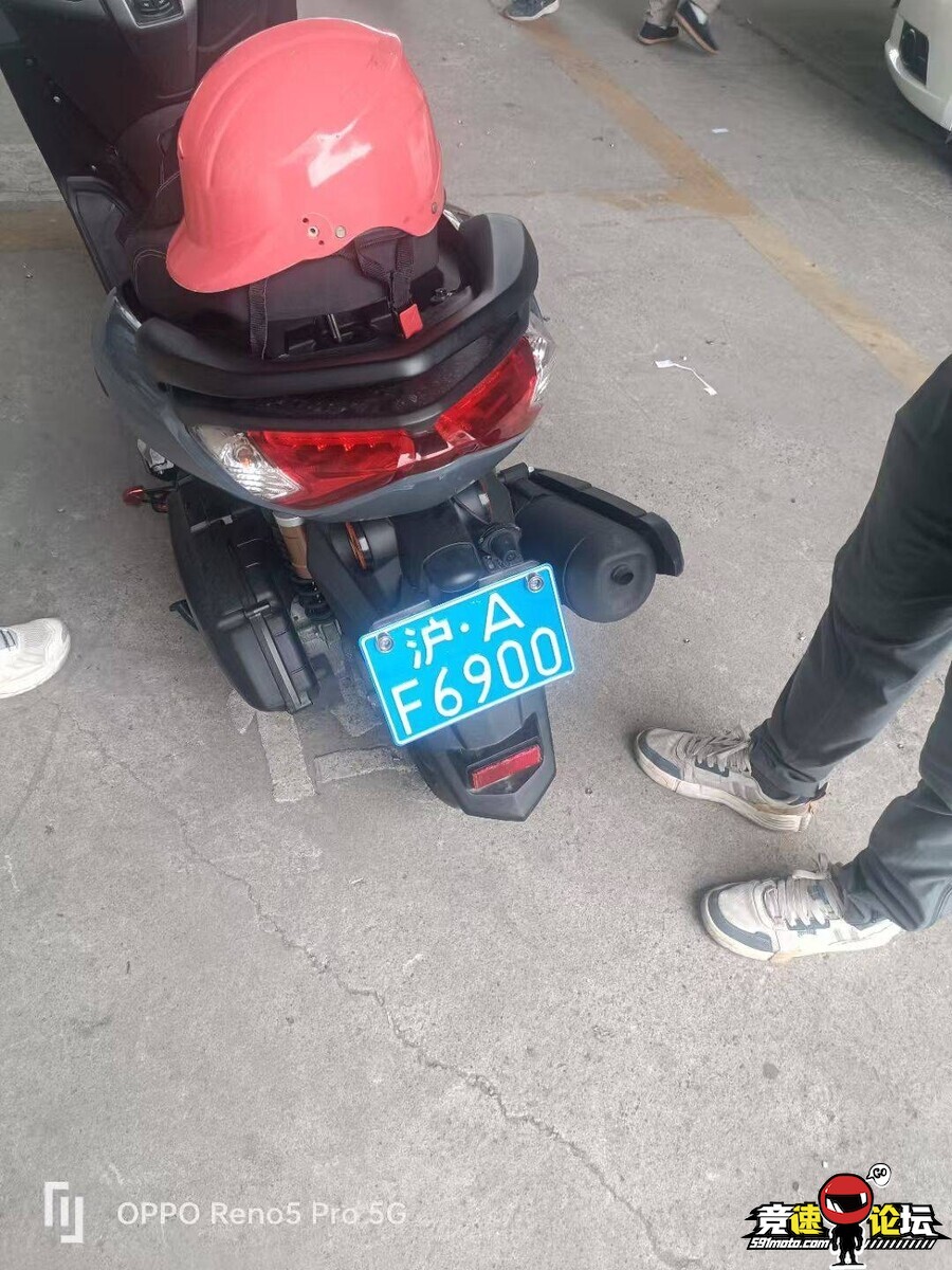 1749810442399967_746.jpg