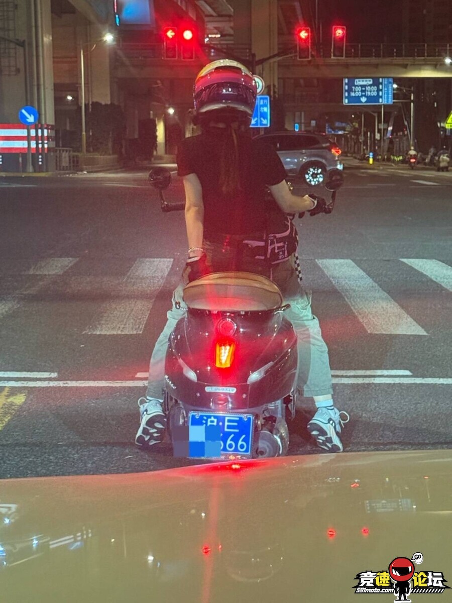 1750262712869989668.jpg