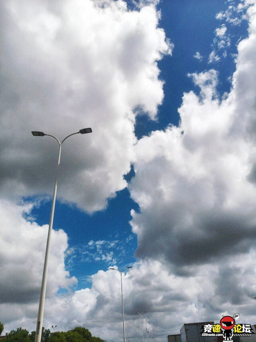 1753026949468805_576.jpg
