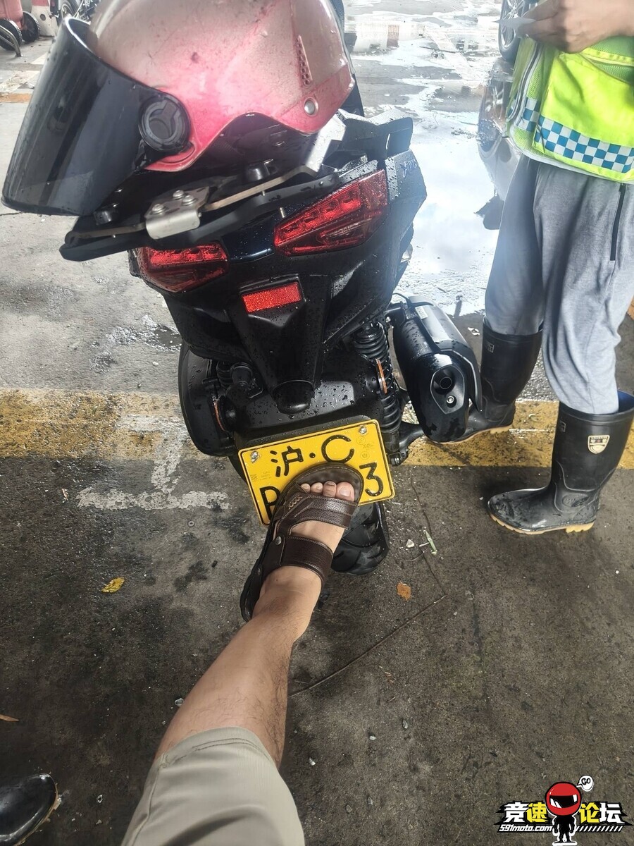 1756688857808977_228.jpg