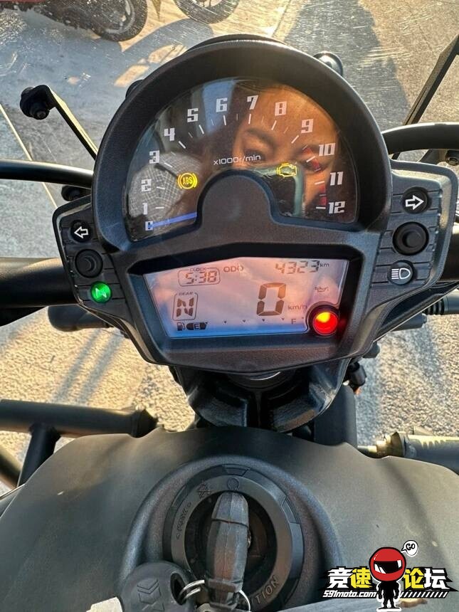 1760152690137309278.jpg