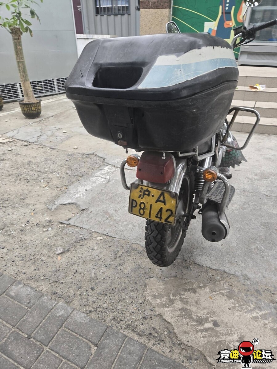 1760410131644937_512.jpg