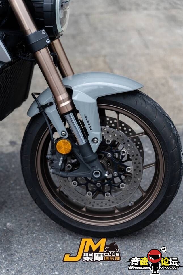 176111556710025331.jpg