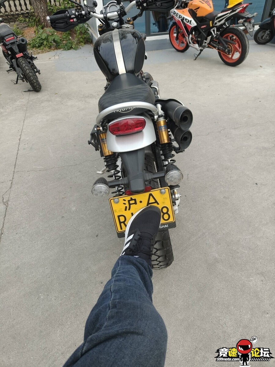 1765067534197840_940.jpg