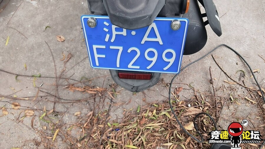 1766212191212116_307.jpg