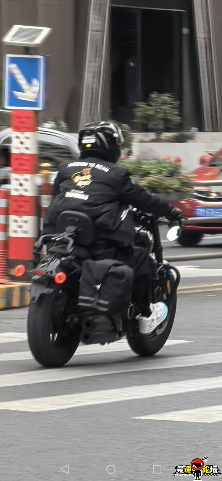 1766217774331644_672.jpg