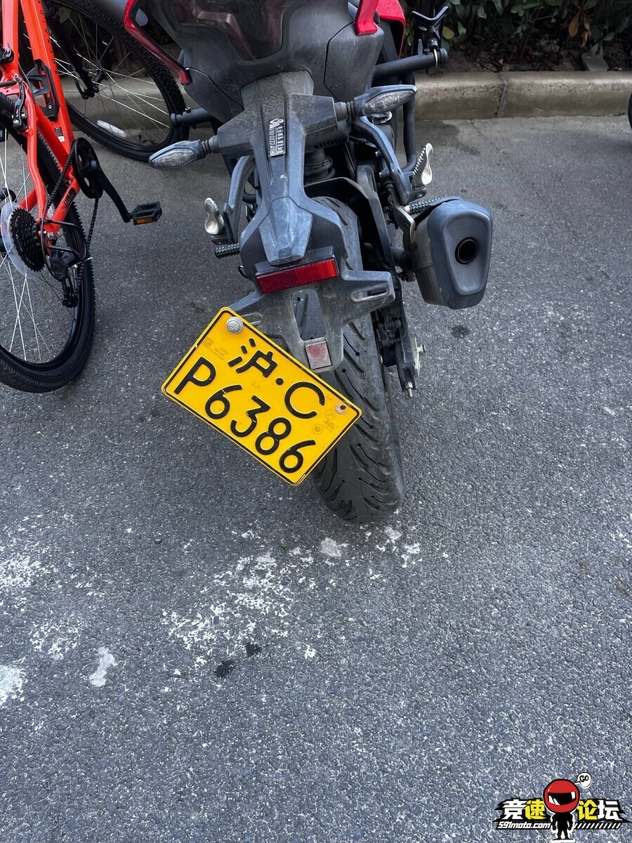 1767408943843300390.jpg