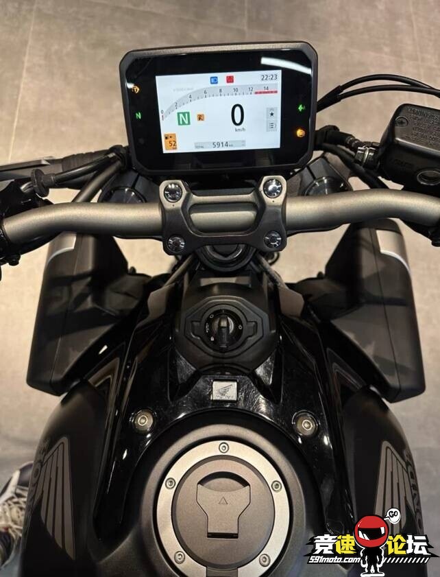 1767927802796029240.jpg