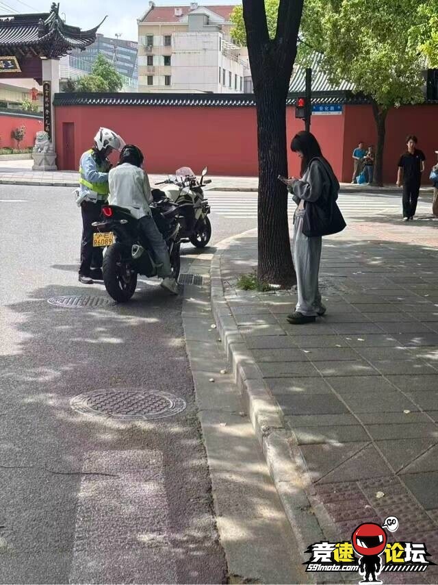 1778753565629669563.jpg