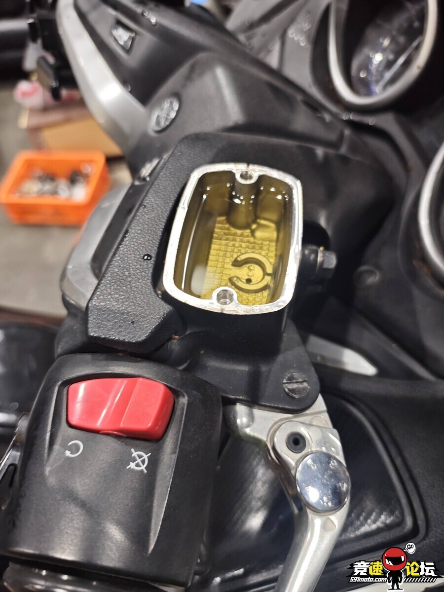 1786342893395447_970.jpg