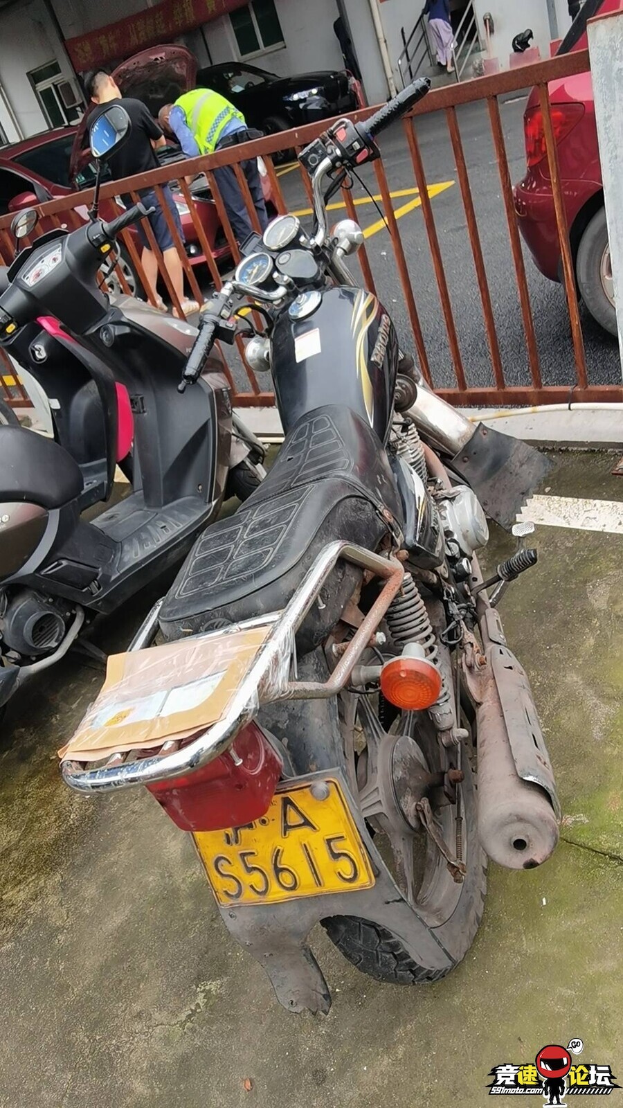 1786370197829592_59.jpg