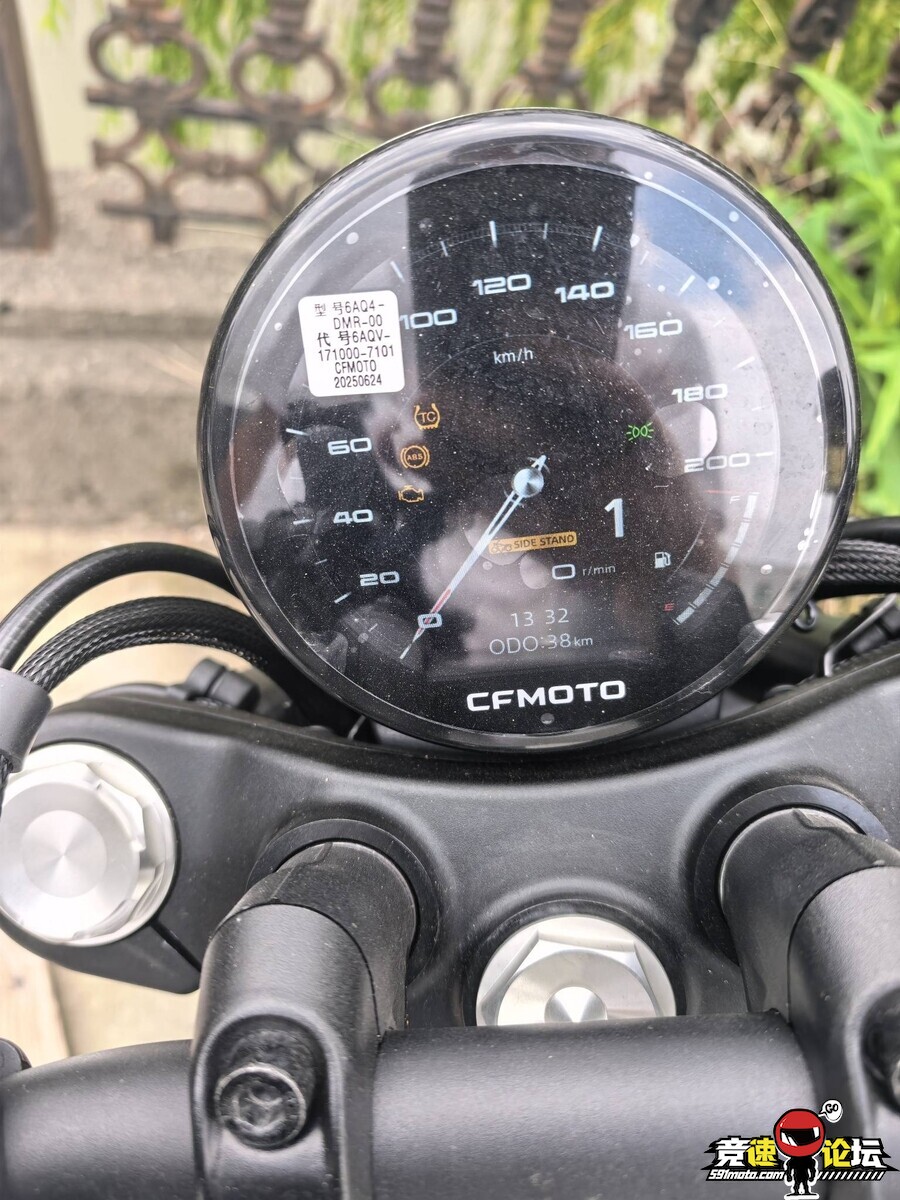 1787058860328194_555.jpg