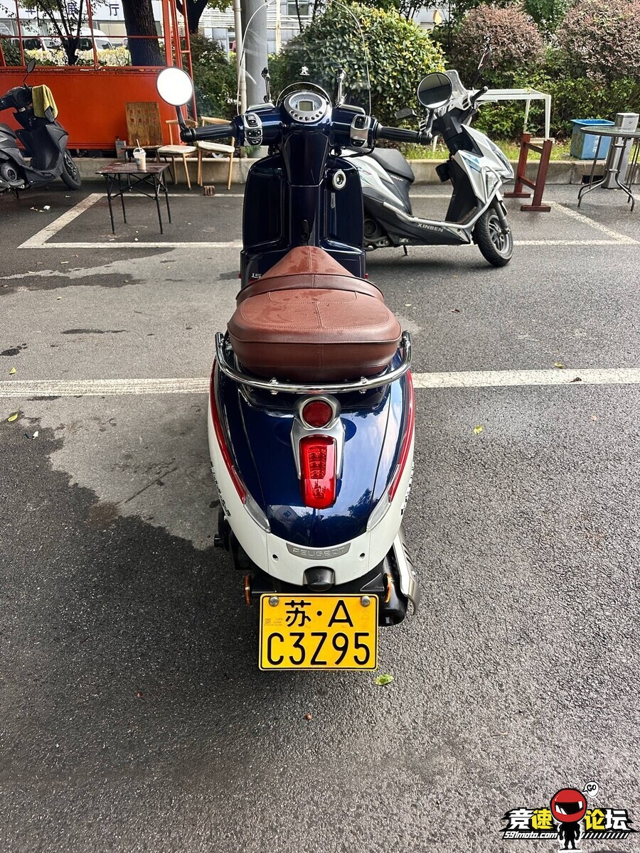 1788753127161290611.jpg