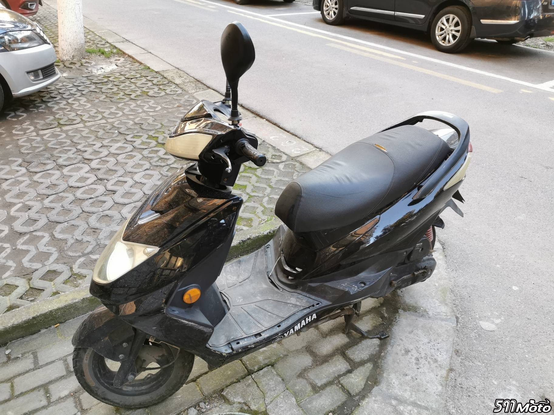 代友出宝山蓝c 雅马哈迅鹰125踏板 便宜出