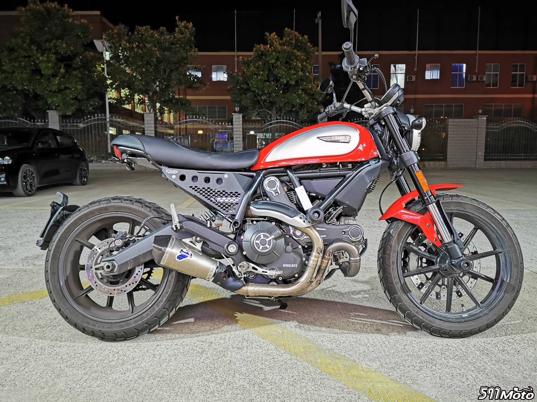 【9mt】出杜卡迪自由800