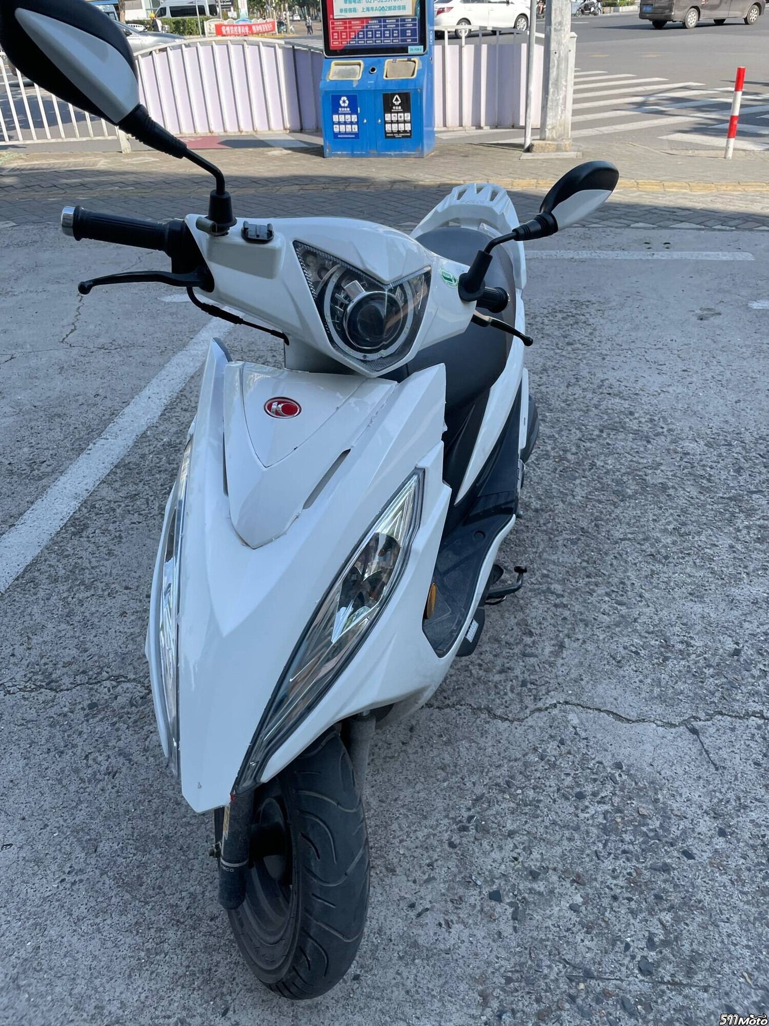 车况超级新,没有任何磕碰有贴膜,支持所有方式调换联系信息【登陆】后